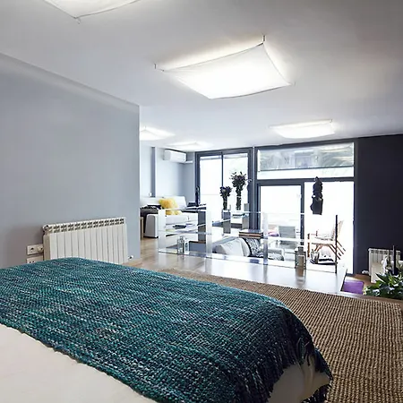 My Space Gracia Pool Terrace Apartment